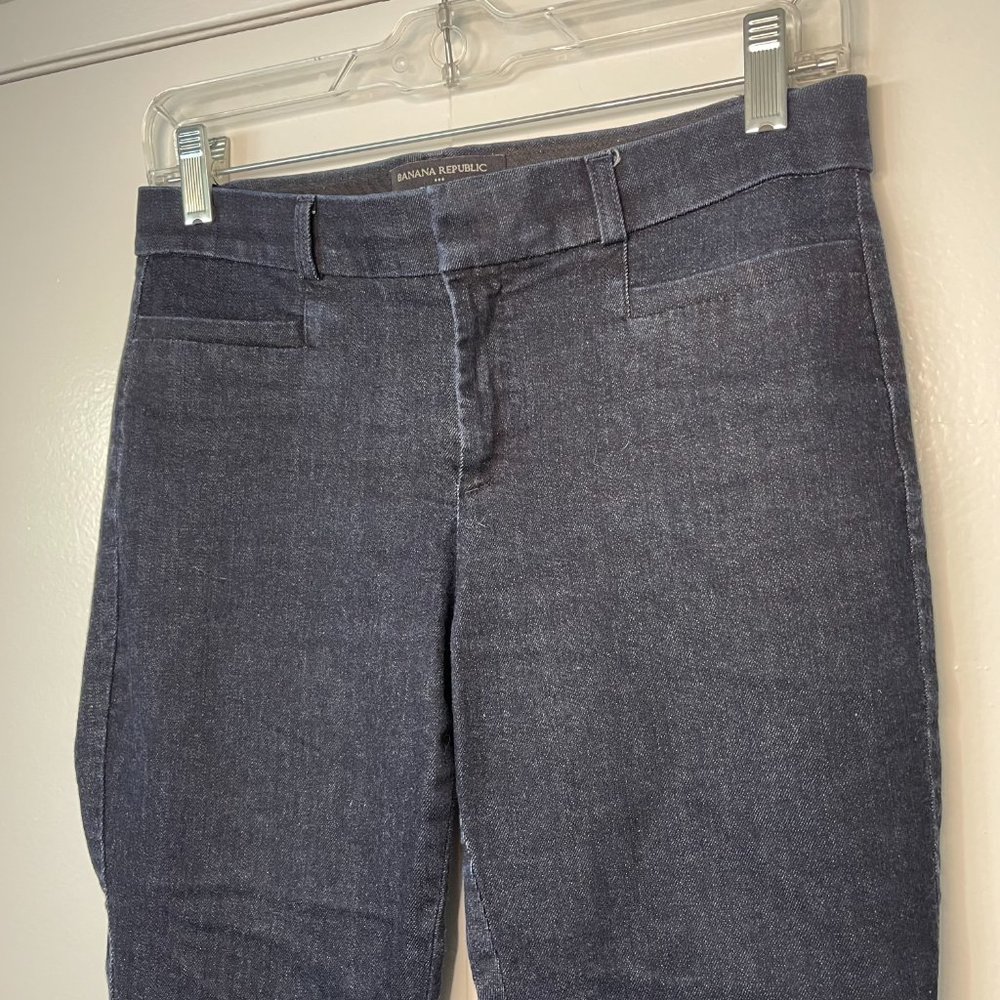 Banana Republic Sloan Crop pant, dark wash, size 2 petite GUC